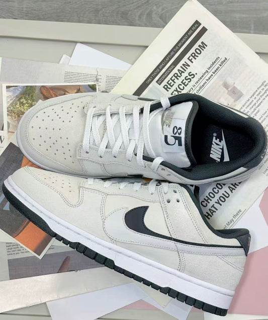 Nike Dunk Low “Double Swoosh”(HV1800-101)