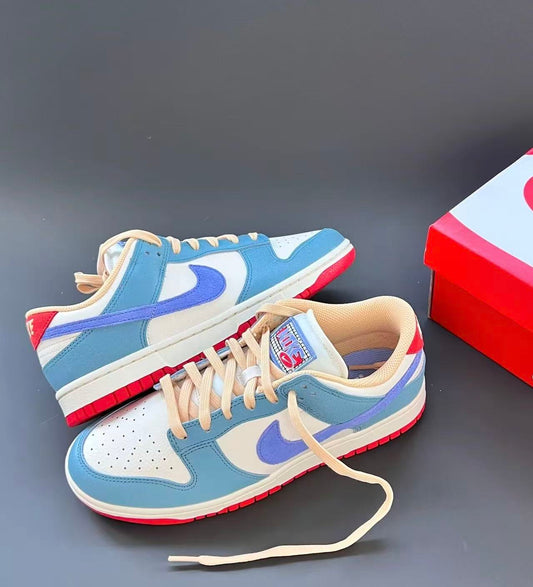 Nike Dunk Low 米藍（HJ9112-110）