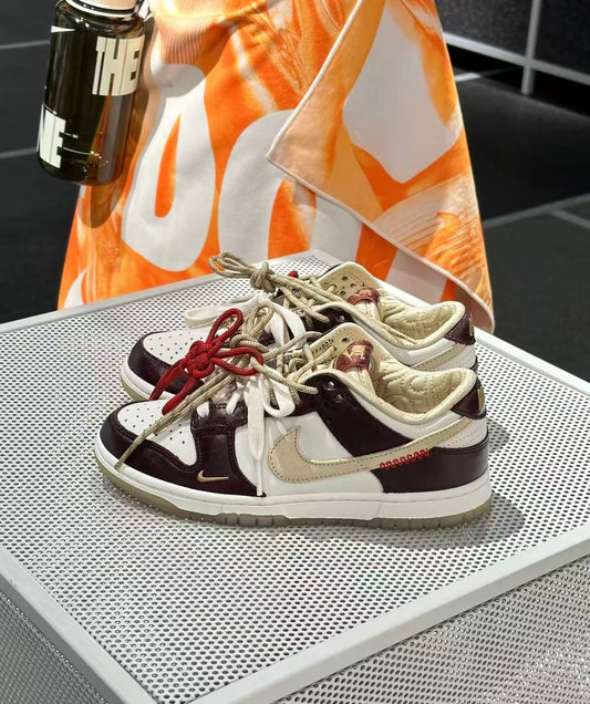 Nike Dunk Low  CNY "Year Of The Snake" 白金红 （HV5991-171）