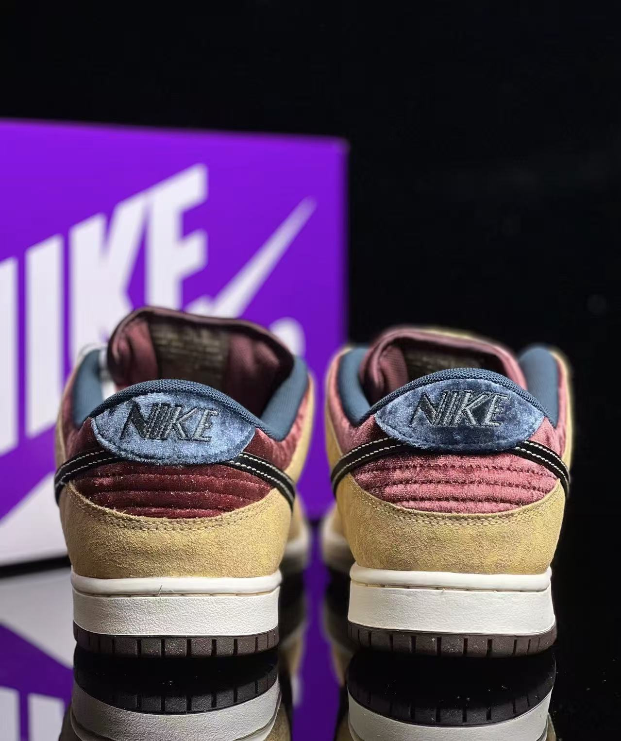 Nike Dunk Low “City of Cinema” 黃色 （FZ1278-200）