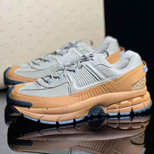 Nike Zoom Vomero 5 卡其色 （HQ2181-200）