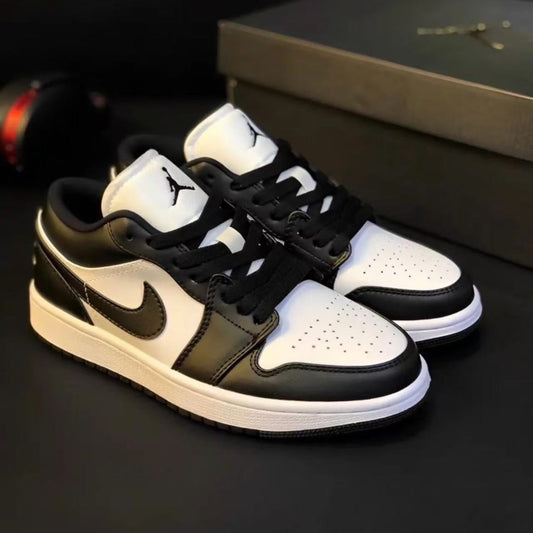 Jordan Air Jordan 1 "Panda" 黑白 （DC0774-101）