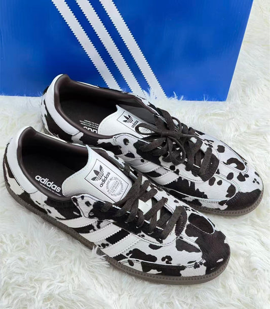Adidas originals SAMBA 深棕白 （KK2238）