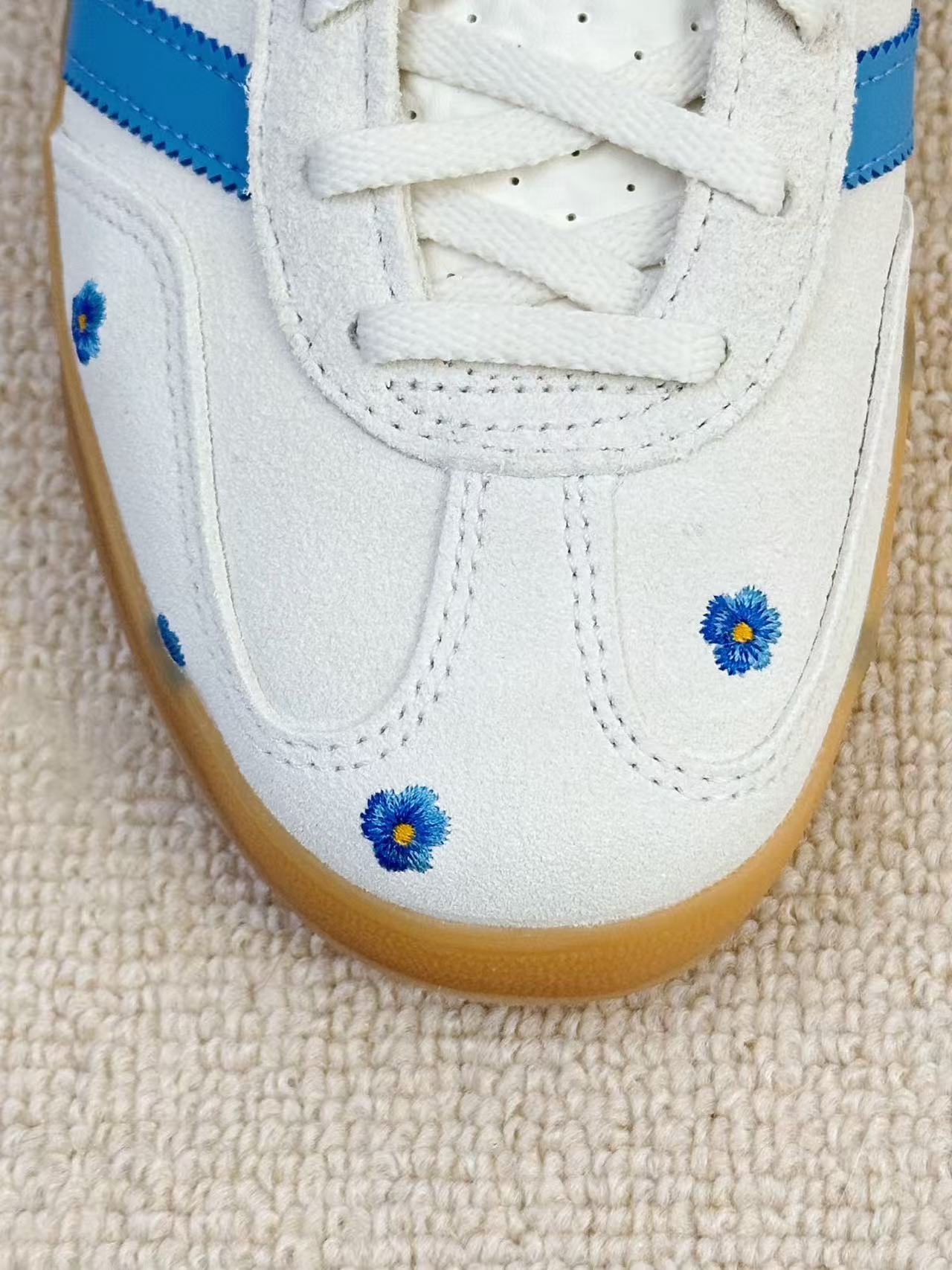 Adidas Originals GAZELLE 灰色 （IF4491）