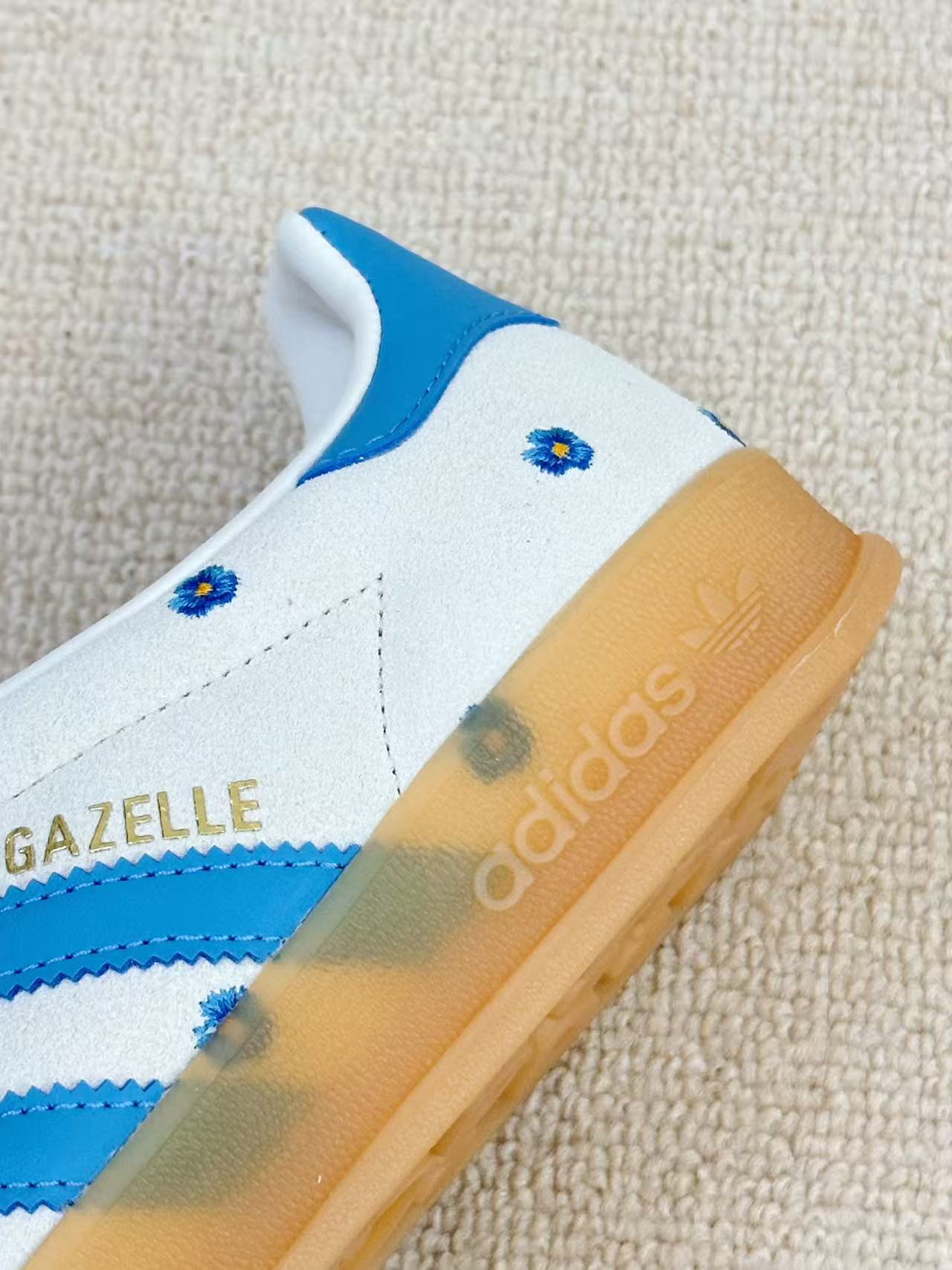 Adidas Originals GAZELLE 灰色 （IF4491）
