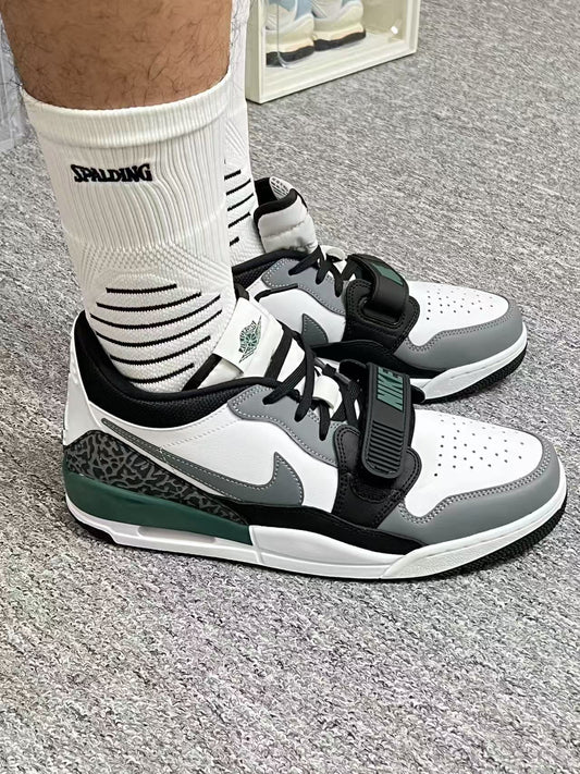 Jordan Legacy 312 Low  Oxidized Green 黑綠 （CD7069-131）