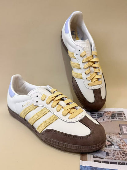 Adidas originals SAMBA 米黃 （IE0875）