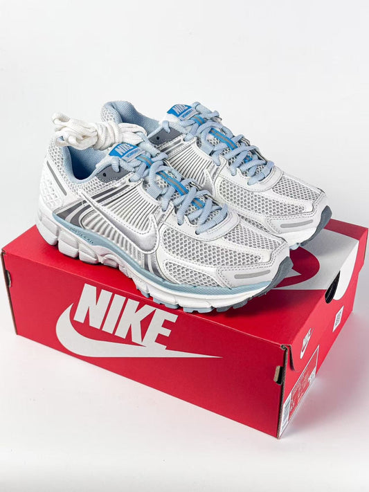 Nike Zoom Vomero 5 灰藍色 （FN3432-001）